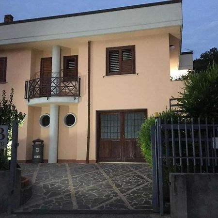 B&B Benevento Luaran gambar